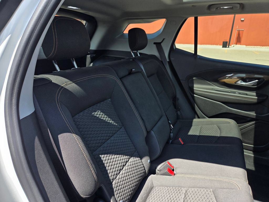 Used 2020 GMC Terrain SLE w/ Driver Convenience Package AWD/4WD image 34