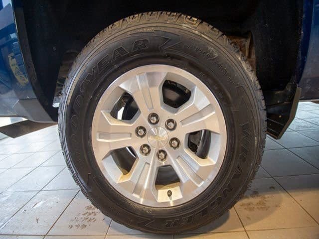 Certified 2019 Chevrolet Silverado 1500 LT w/ All Star Edition image 32