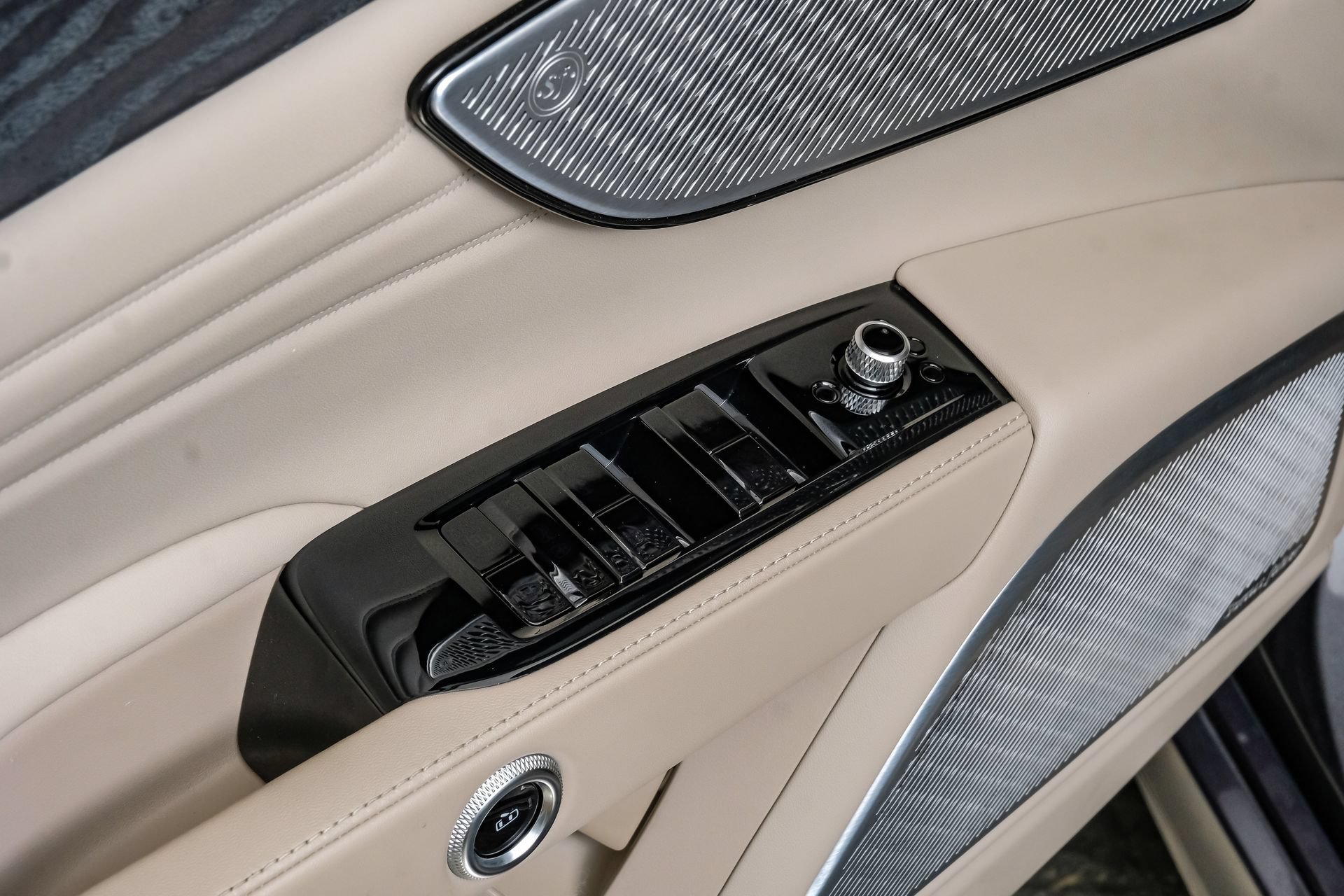 Used 2023 Maserati Grecale GT AWD/4WD image 43