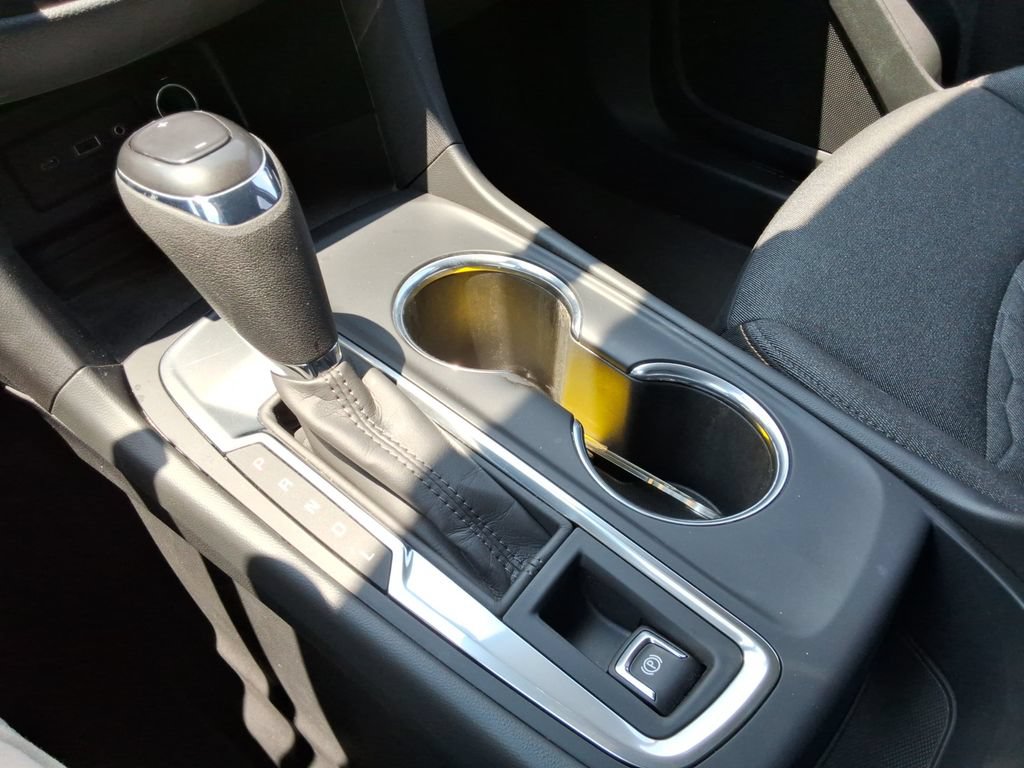 Certified 2020 Chevrolet Equinox LT FWD image 30