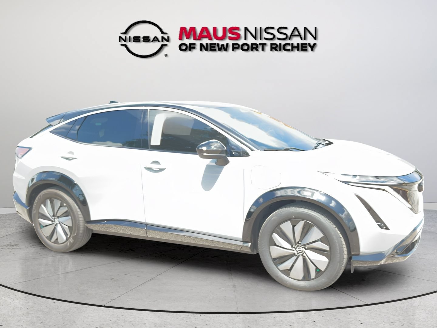 Certified 2025 Nissan Ariya FWD image 23