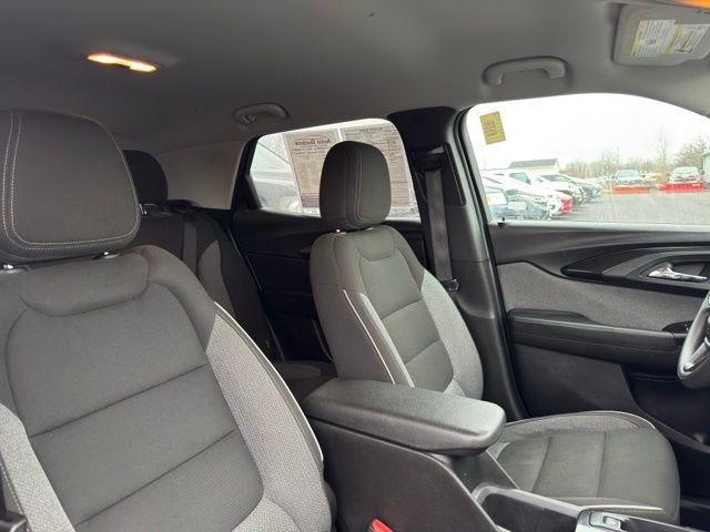 Used 2022 Chevrolet TrailBlazer LT w/ Convenience Package image 7