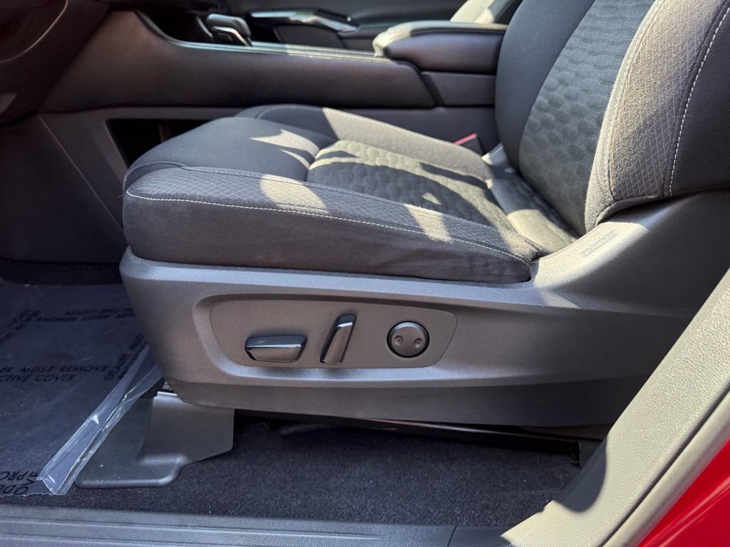 Certified 2022 Nissan Pathfinder SV FWD image 14
