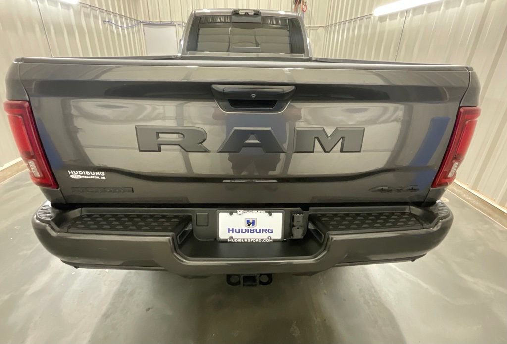 Used 2025 RAM 3500 Big Horn AWD/4WD image 27