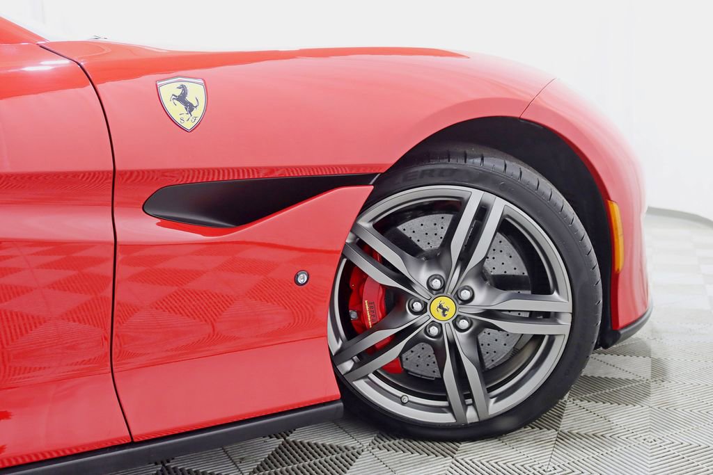 Used 2020 Ferrari Portofino RWD image 15