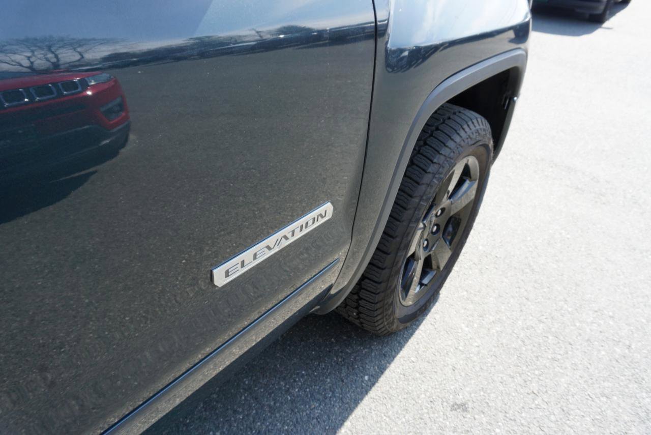 Used 2018 GMC Sierra 1500 4x4 Double Cab w/ Elevation Edition image 2