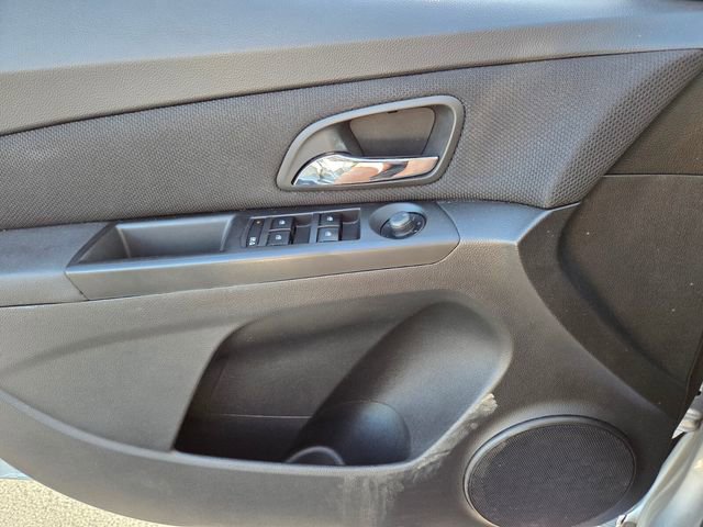 Used 2012 Chevrolet Cruze LT FWD image 16