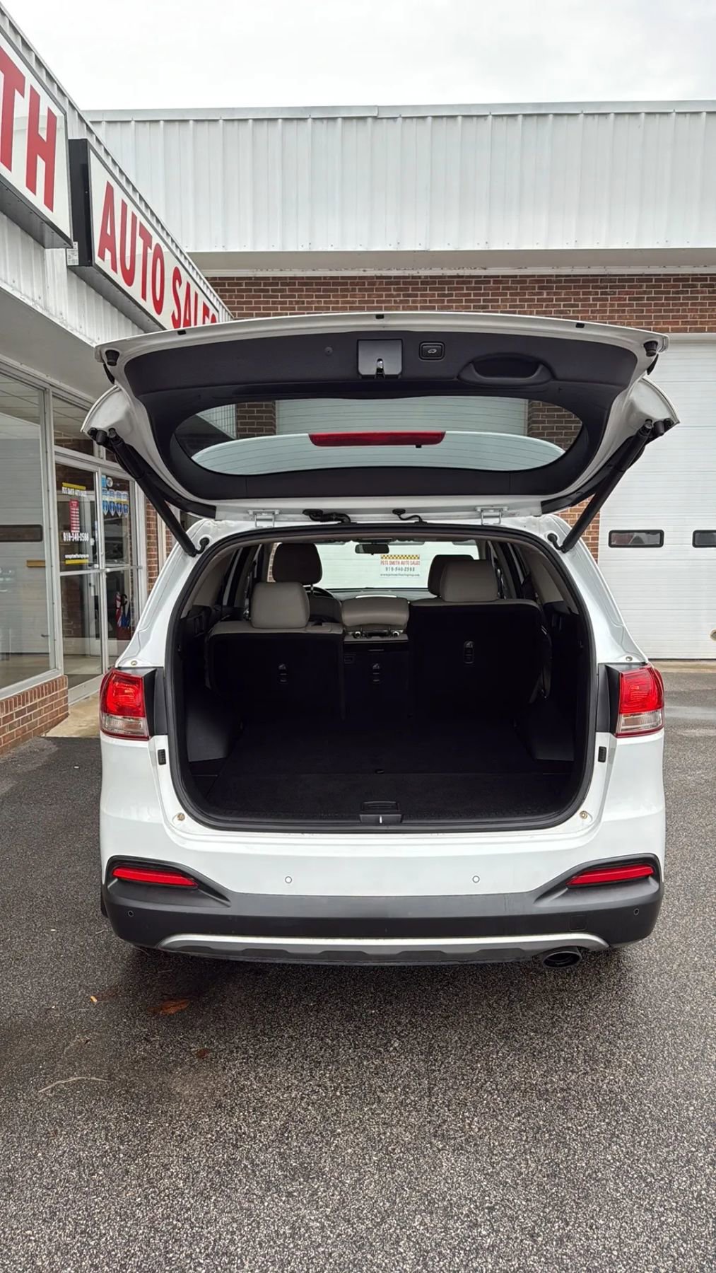 Used 2016 Kia Sorento EX w/ EX Premium Package image 9