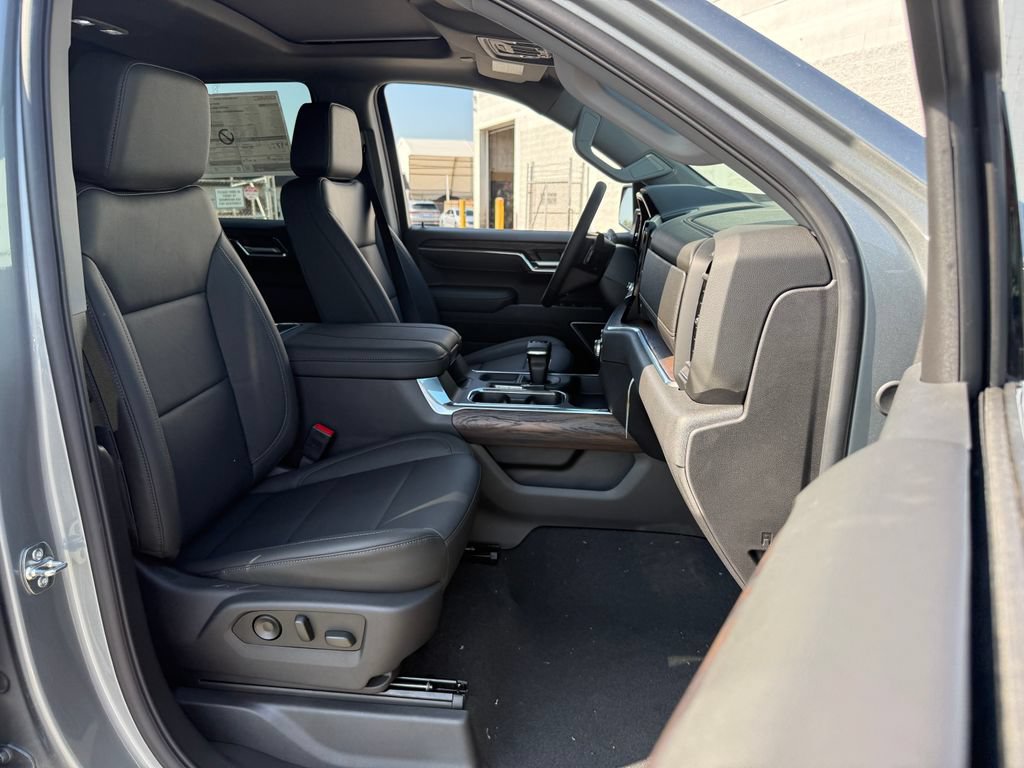 New 2026 GMC Sierra 1500 SLT w/ SLT Premium Plus Package AWD/4WD image 28