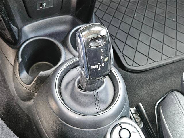 Used 2023 MINI Cooper S FWD image 11