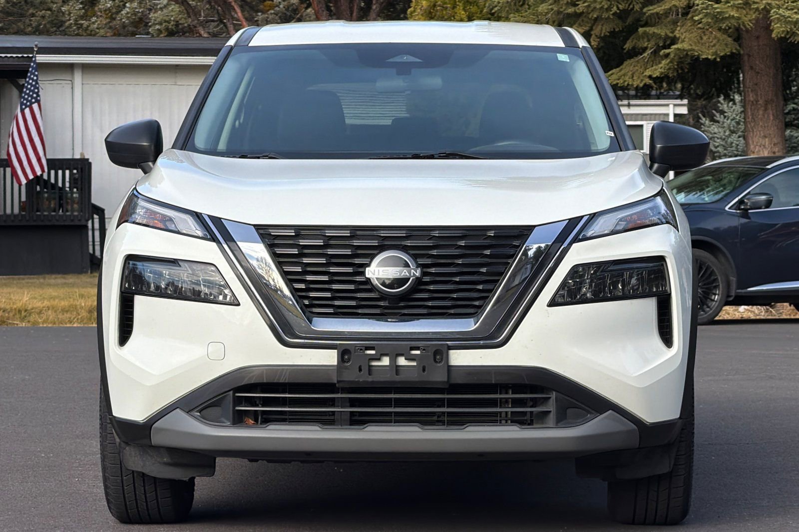 Used 2023 Nissan Rogue S image 9