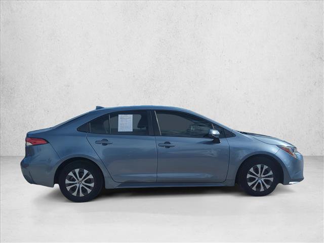 Certified 2022 Toyota Corolla LE FWD image 4