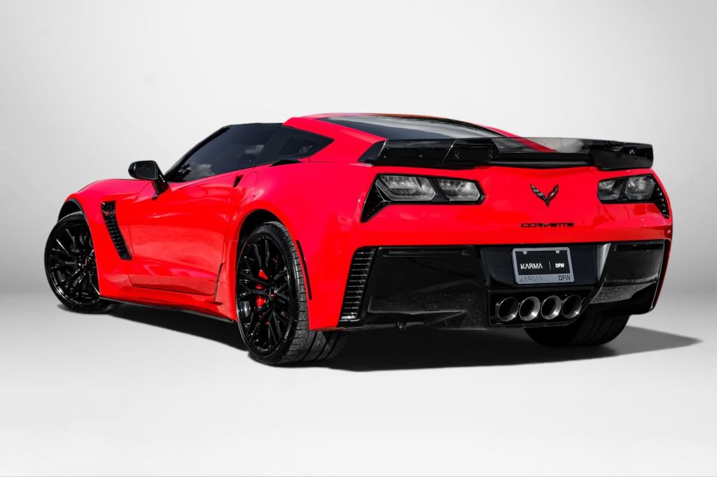 Used 2016 Chevrolet Corvette Z06 w/ 3LZ Preferred Equipment Group RWD image 7