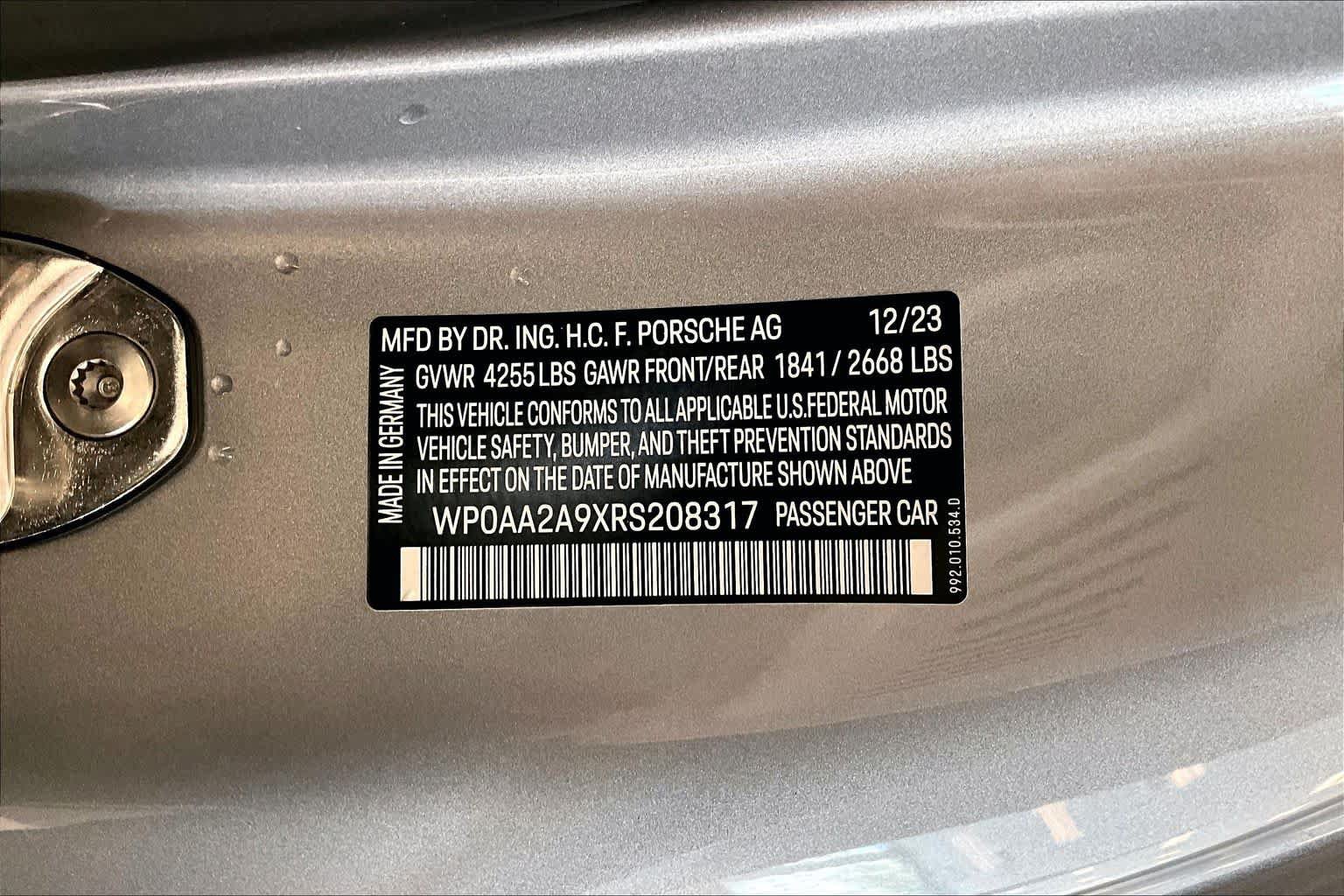 Used 2024 Porsche 911 Carrera T RWD image 31