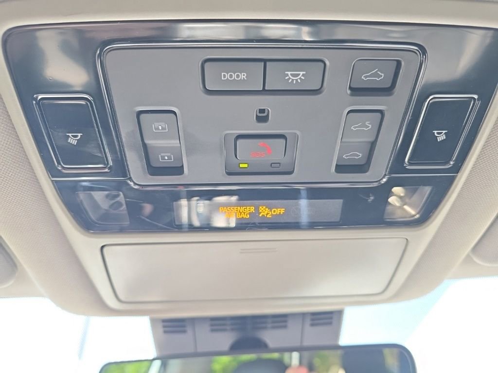 Used 2024 Toyota Grand Highlander XLE image 34