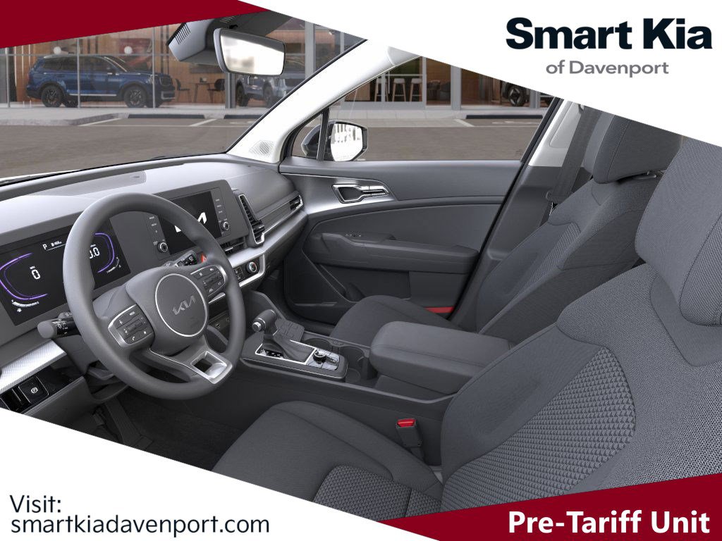 New 2025 Kia Sportage LX image 18
