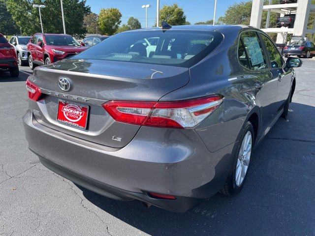 Used 2019 Toyota Camry LE image 5