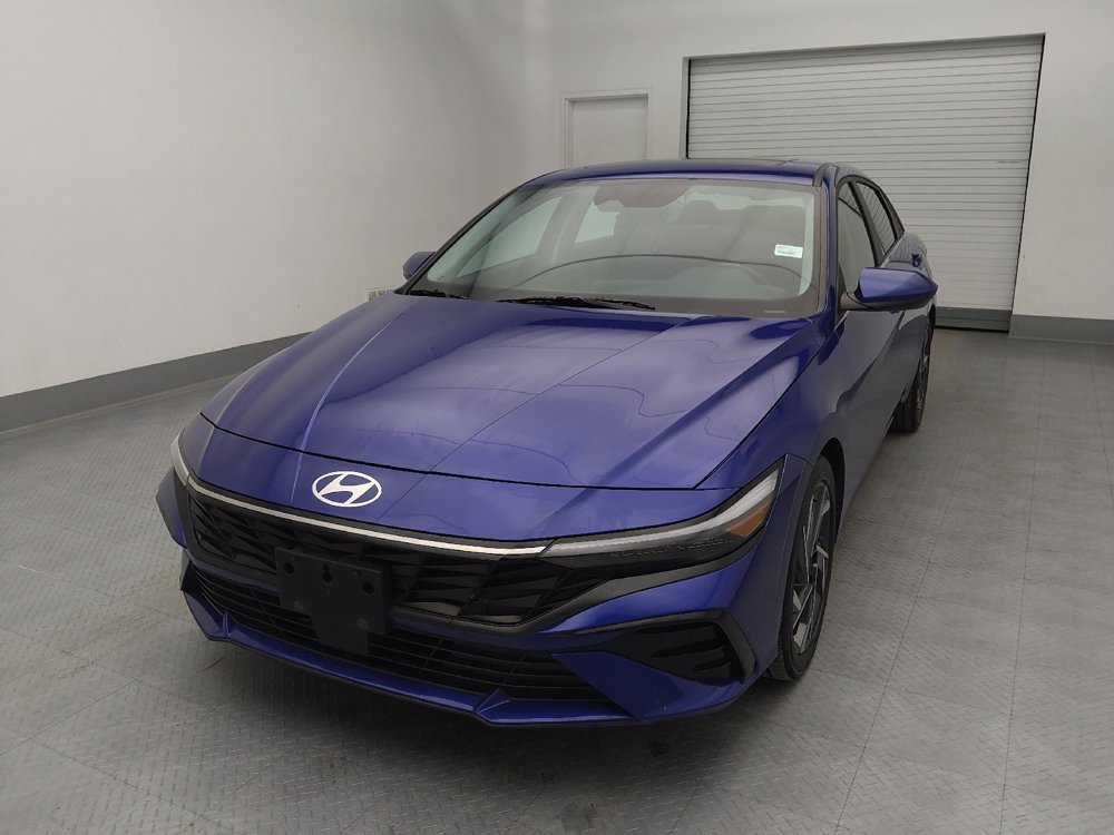 Used 2025 Hyundai Elantra SEL image 15