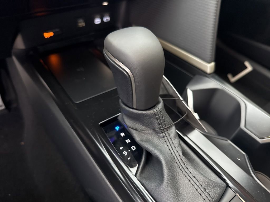 New 2026 Toyota Camry SE image 10