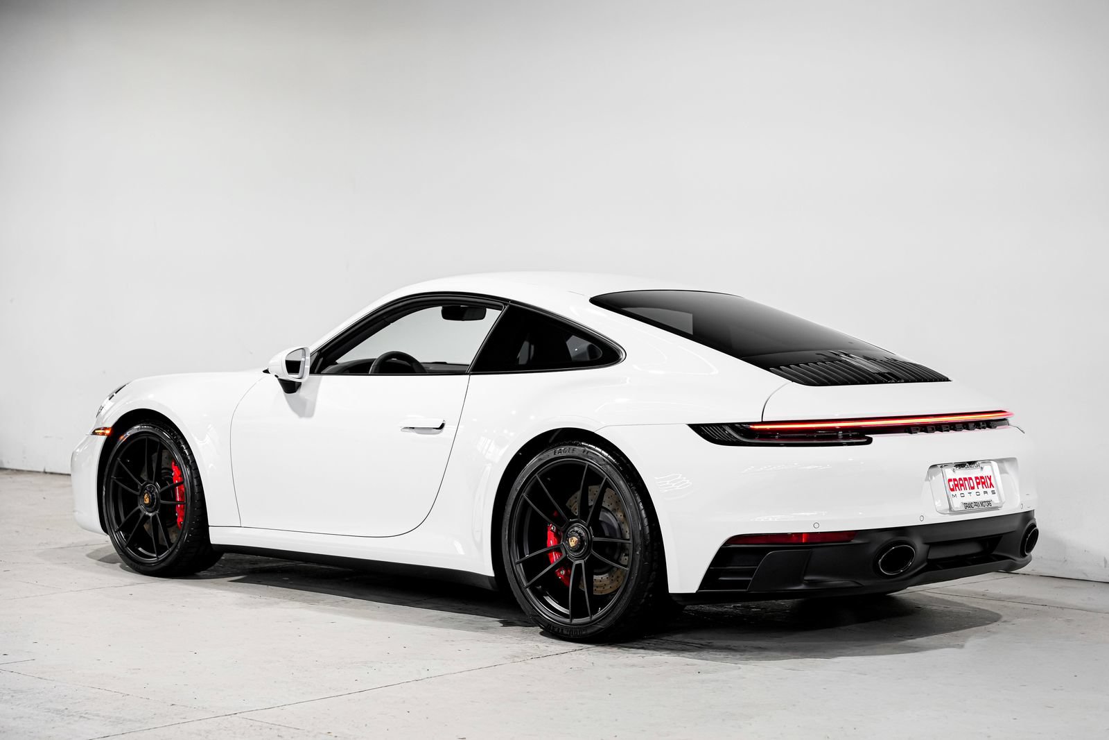 Used 2022 Porsche 911 Carrera GTS RWD image 8
