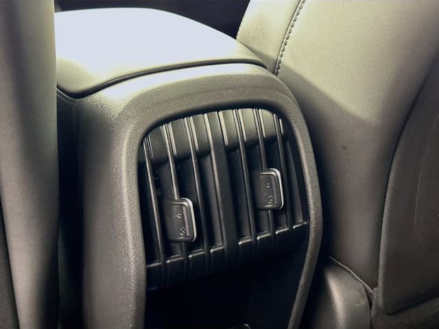 Certified 2025 Hyundai Kona Limited FWD image 37