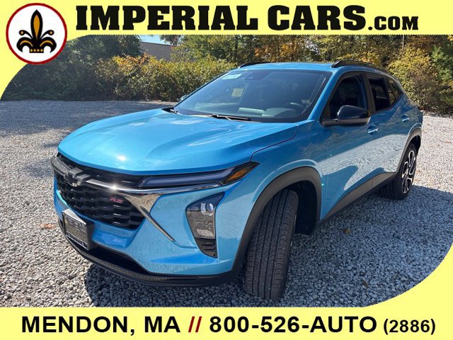 New 2026 Chevrolet Trax RS w/ Sunroof Package FWD image 5