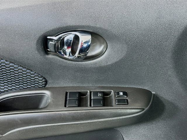 Used 2017 Nissan Versa Note SV image 16