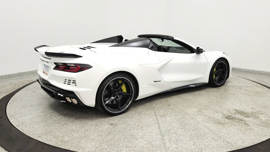 Used 2024 Chevrolet Corvette E-Ray AWD/4WD image 5