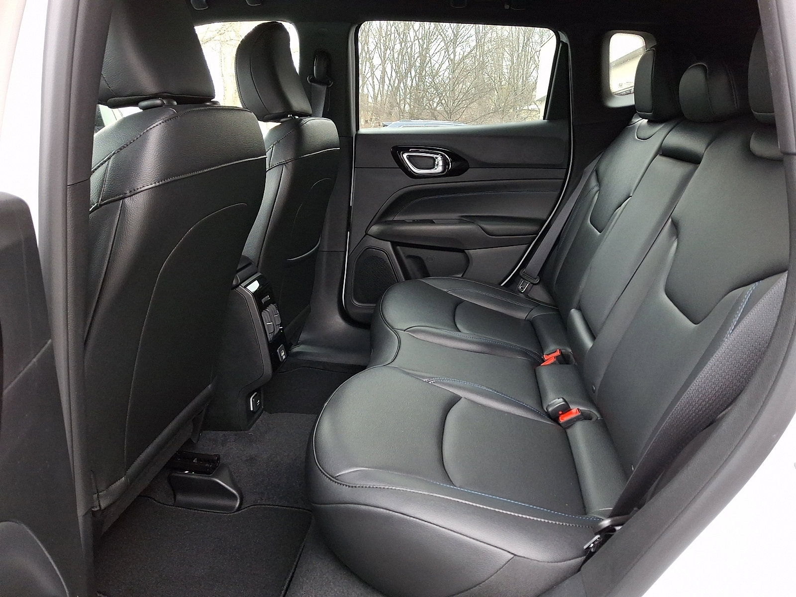 New 2026 Jeep Compass Limited image 6