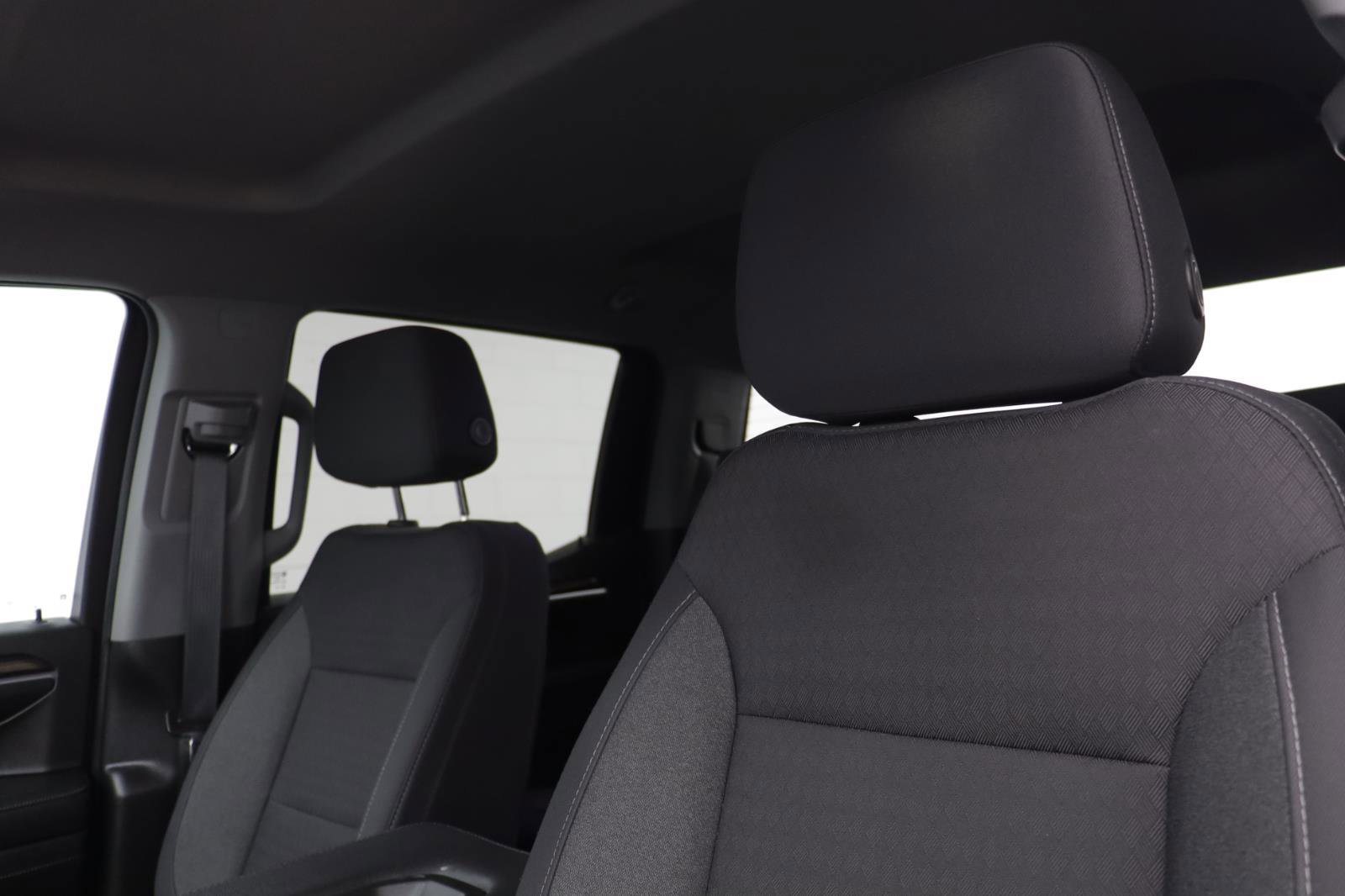 Used 2023 Chevrolet Silverado 1500 LT image 12