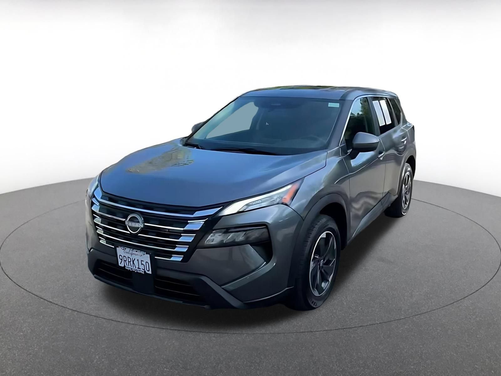 Used 2025 Nissan Rogue SV AWD/4WD image 6