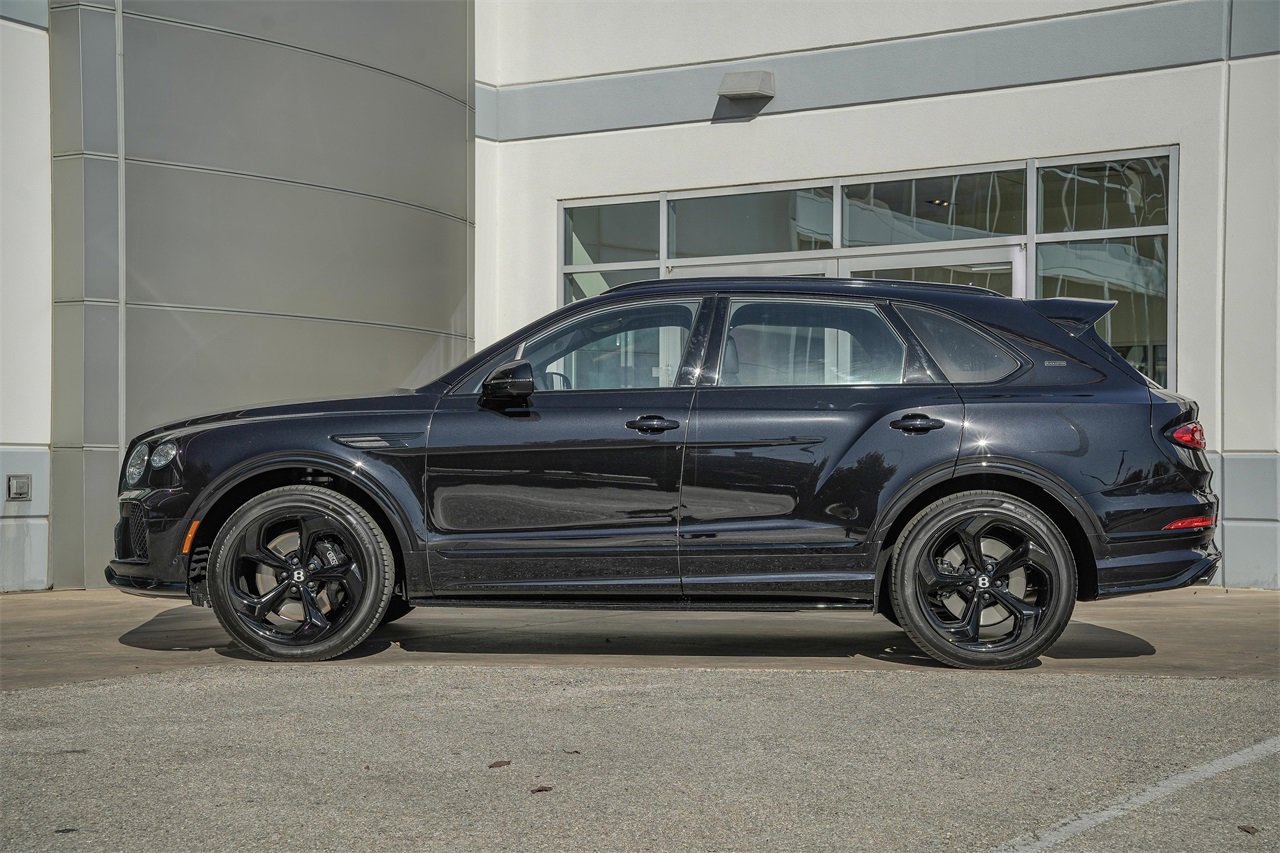 New 2025 Bentley Bentayga image 12