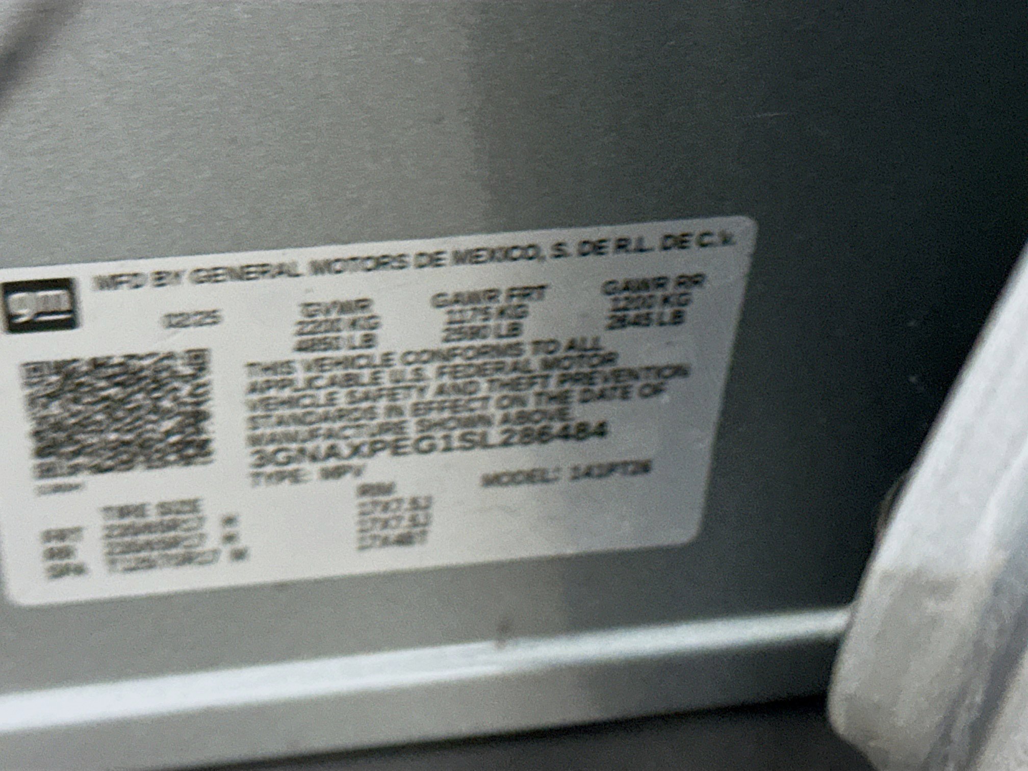 Used 2025 Chevrolet Equinox LT AWD/4WD image 12