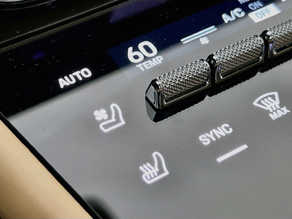 Certified 2026 Porsche Cayenne S AWD/4WD image 23