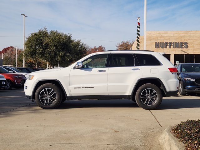 Used 2017 Jeep Grand Cherokee Limited image 4