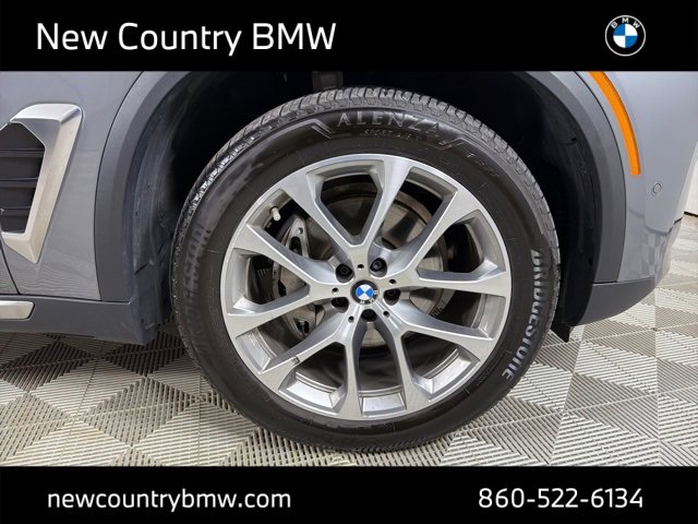 Certified 2026 BMW X5 xDrive40i w/ Parking Assistance Package image 9