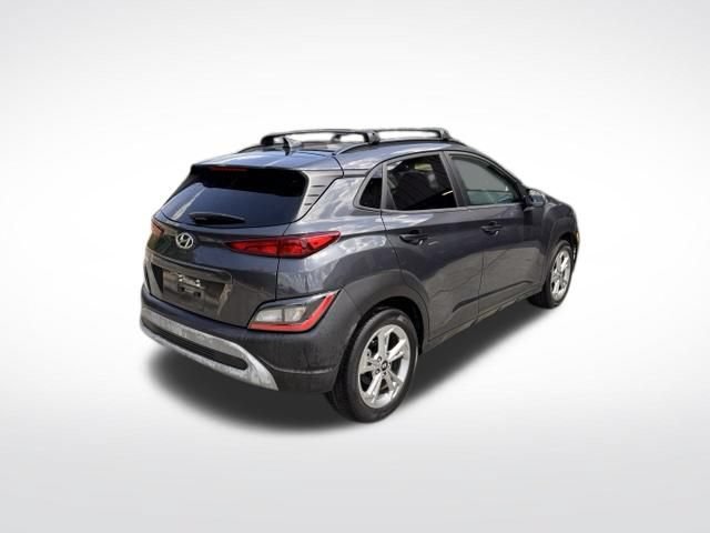 Used 2022 Hyundai Kona SEL w/ Convenience Package FWD image 3