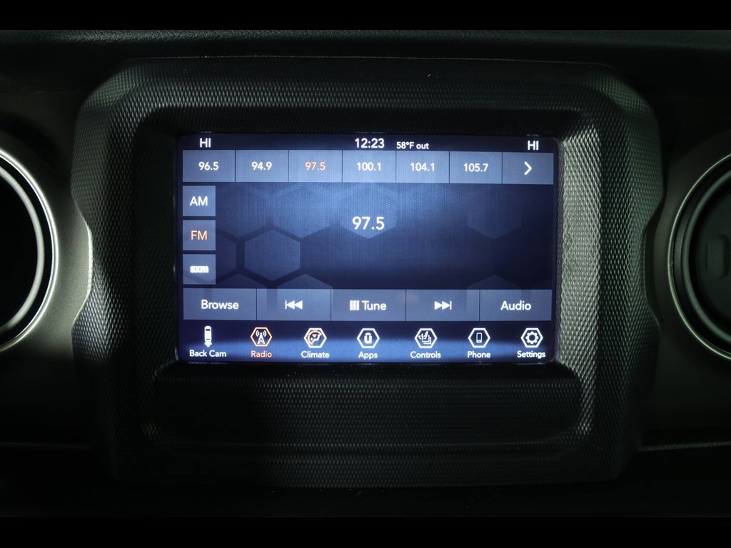 Used 2018 Jeep Wrangler Unlimited Sport S image 19