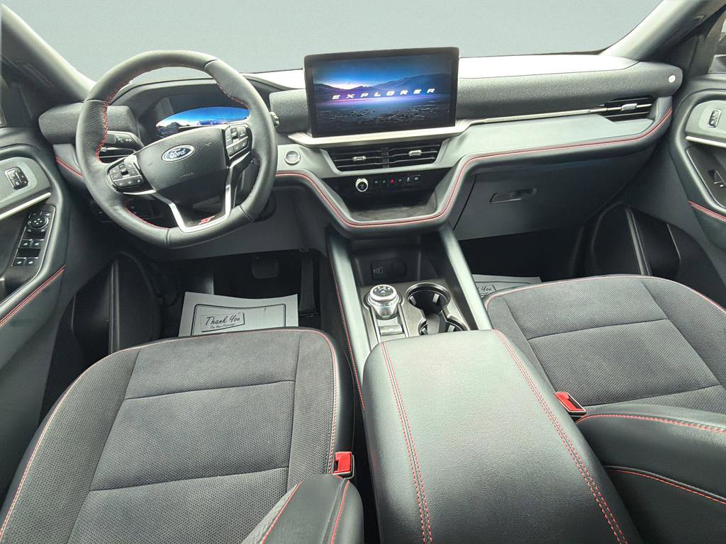 Used 2026 Ford Explorer ST AWD/4WD image 17