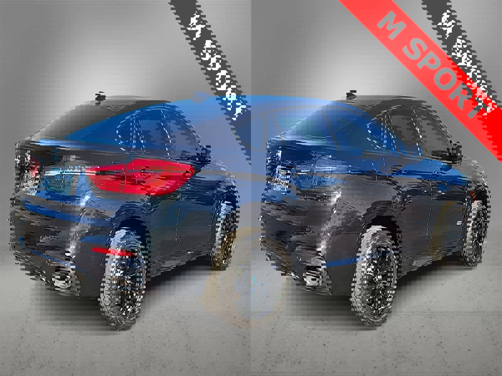 Used 2018 BMW X6 xDrive35i w/ M Sport Package image 8