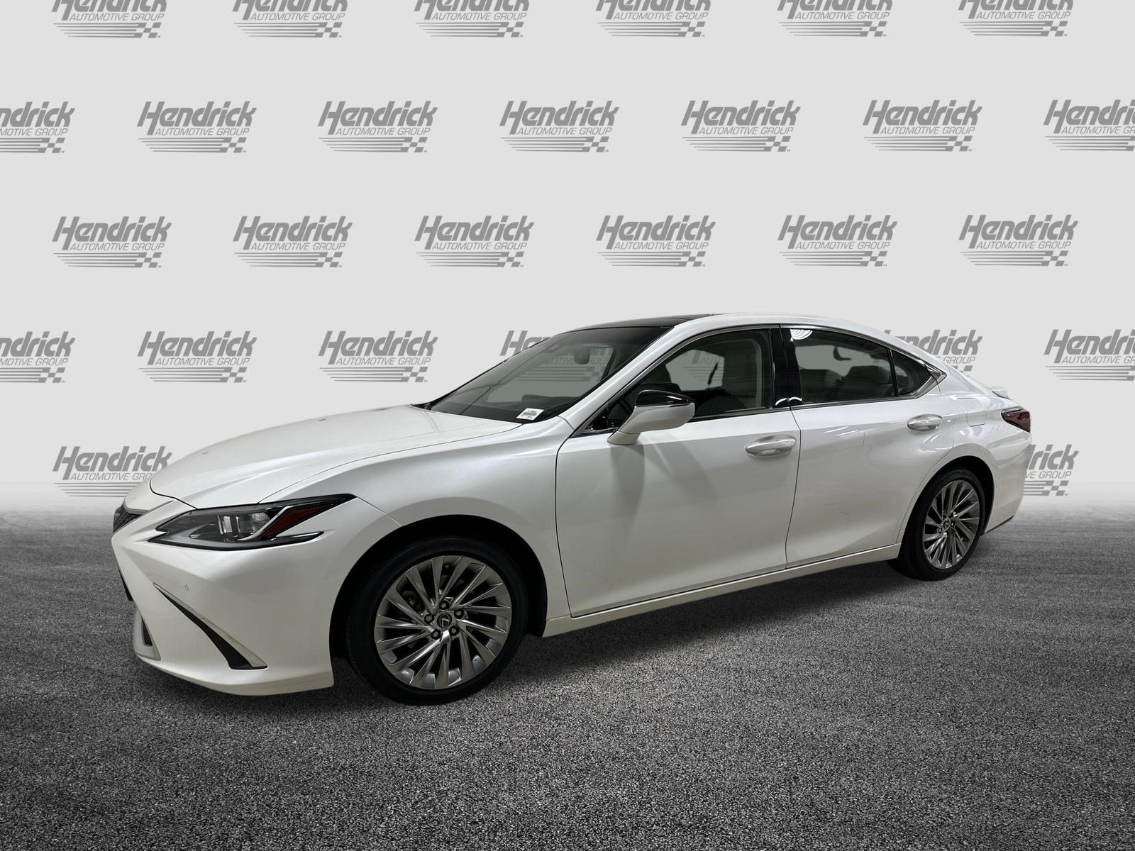 Used 2023 Lexus ES 350 w/ Accessory Package (Z2) FWD image 5