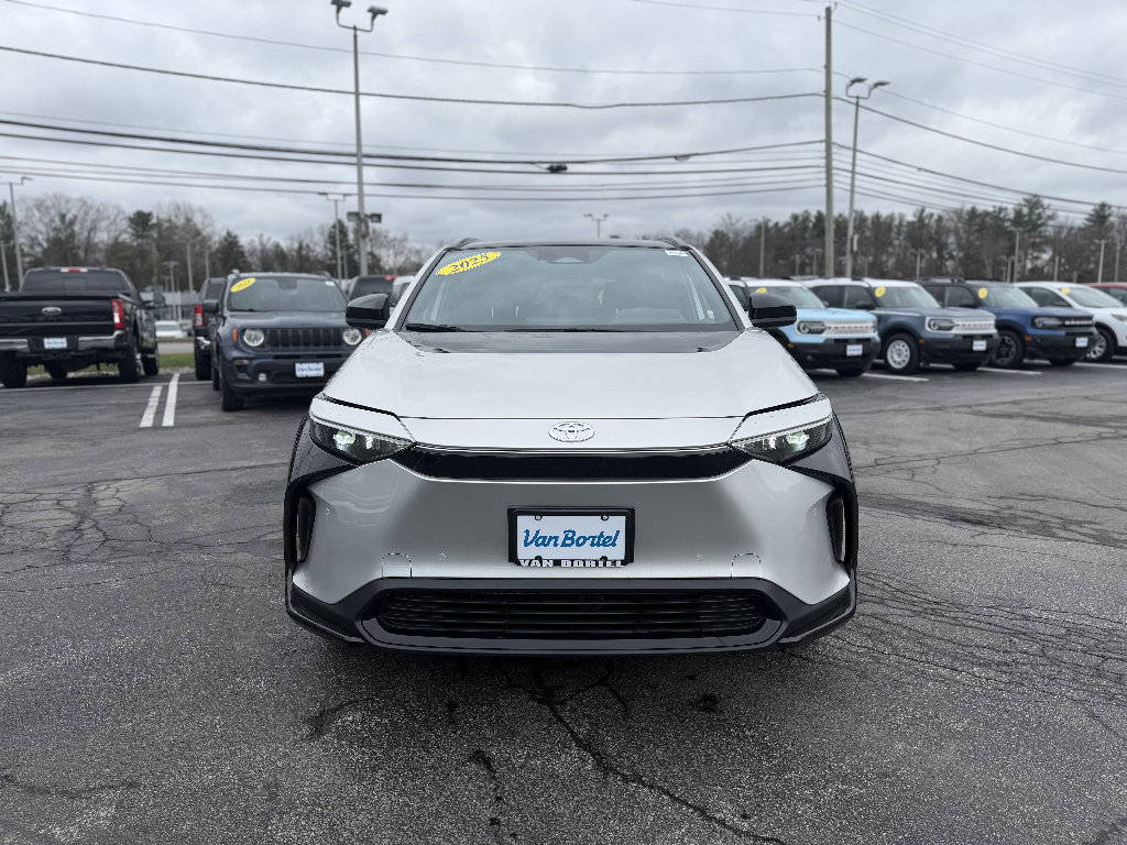 Used 2025 Toyota bZ4X FWD w/ Weather Package image 10