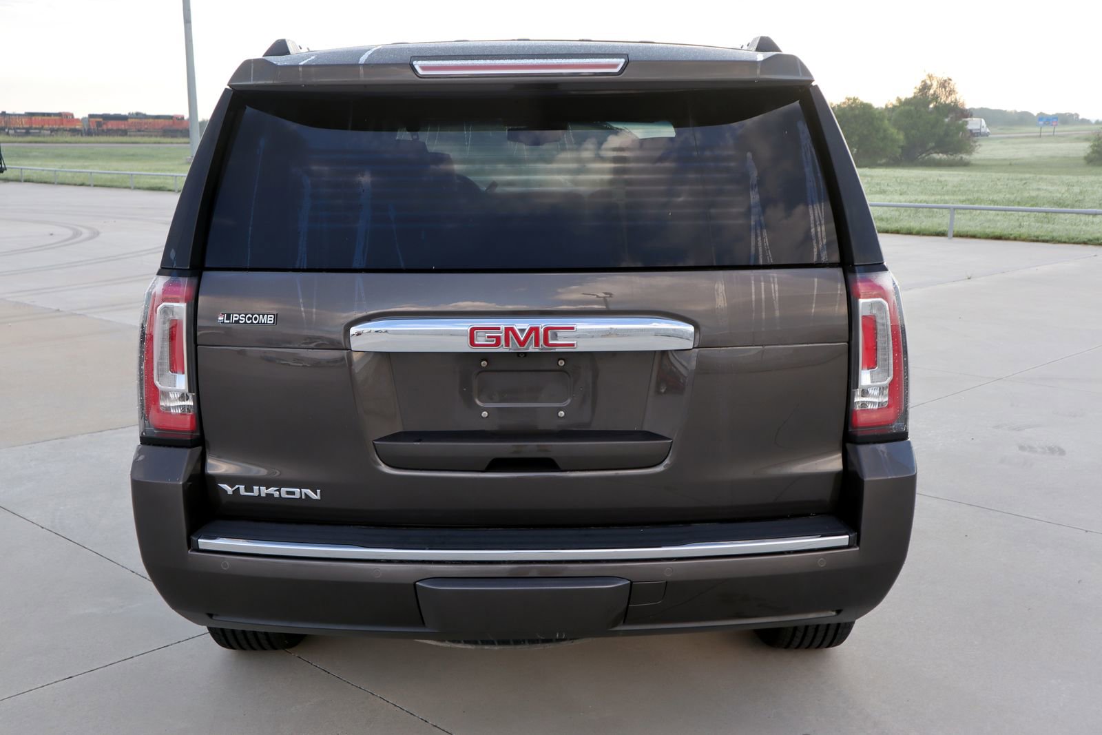 Used 2019 GMC Yukon Denali RWD image 8