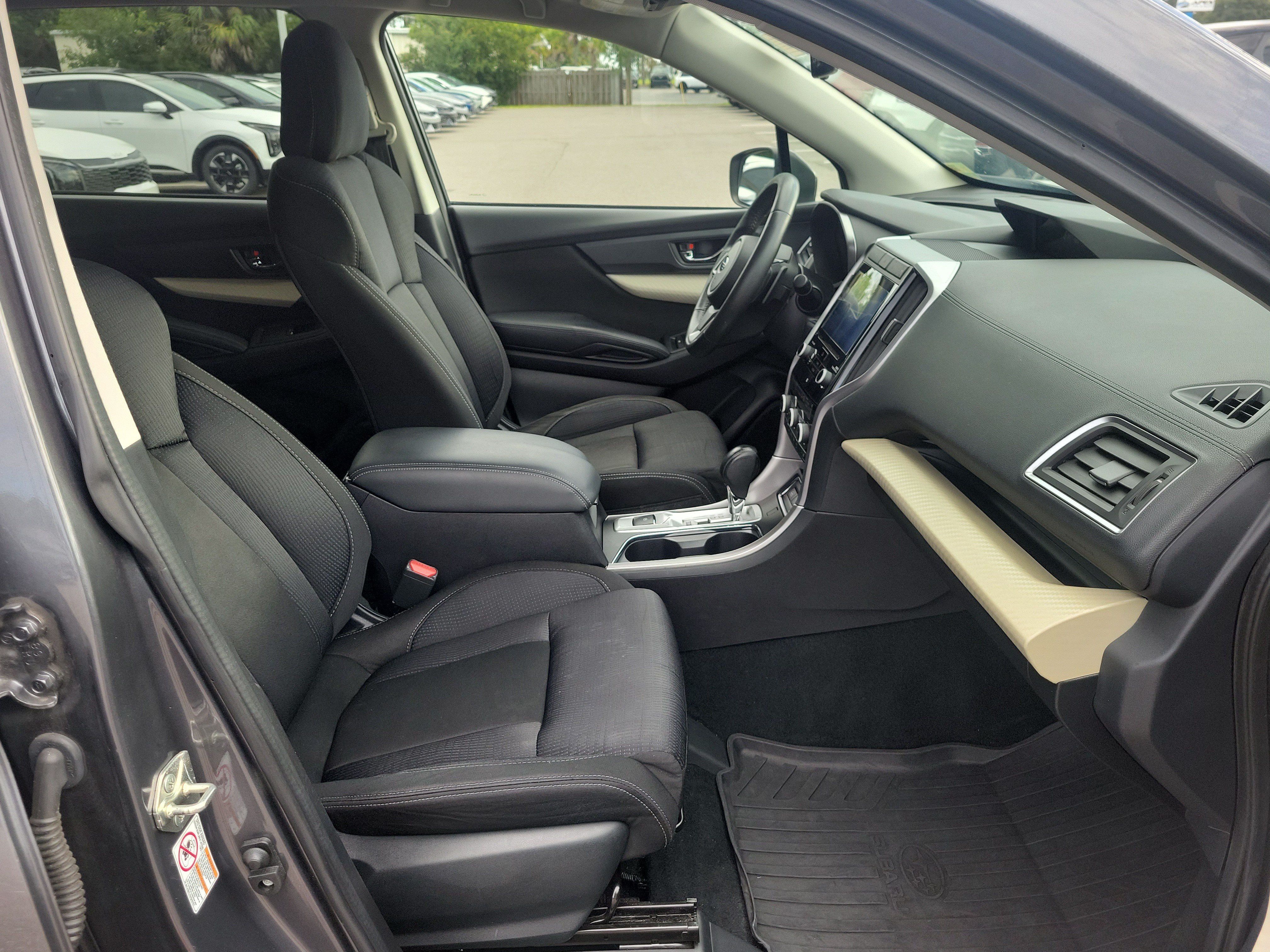 Used 2019 Subaru Ascent Premium AWD/4WD image 7