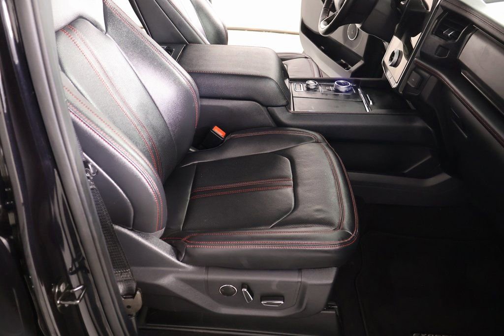 Used 2024 Ford Expedition Limited image 14