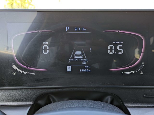 Used 2023 Kia Sportage EX FWD image 28
