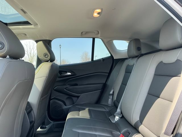 New 2026 Chevrolet Trax ACTIV w/ Sunroof Package FWD image 33