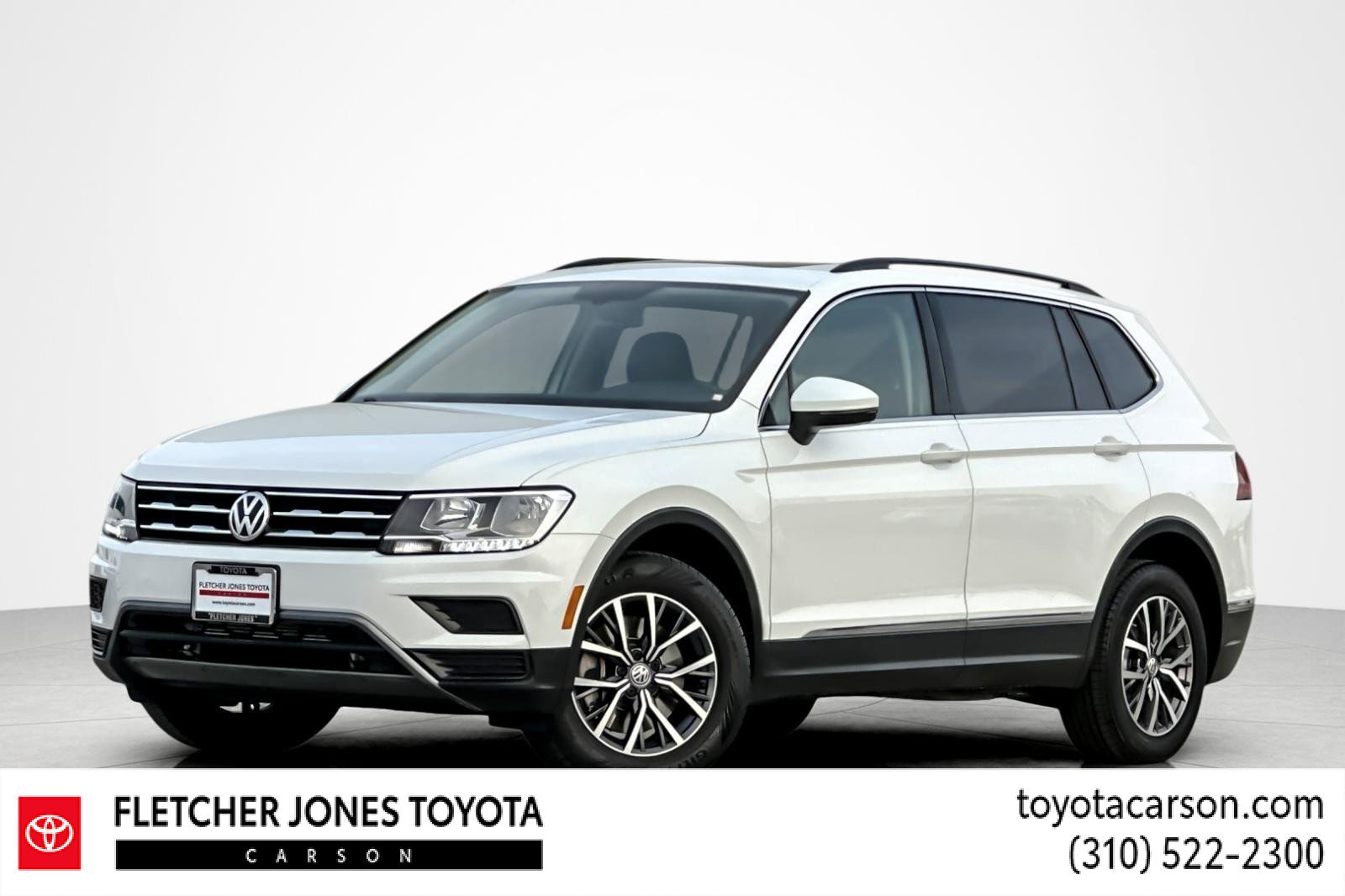 Used 2020 Volkswagen Tiguan SE w/ Panoramic Sunroof Package