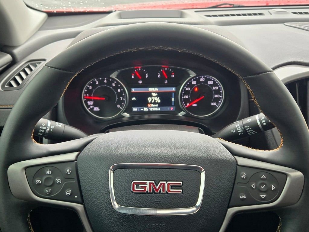 Used 2024 GMC Terrain AT4 w/ Infotainment Package II image 37