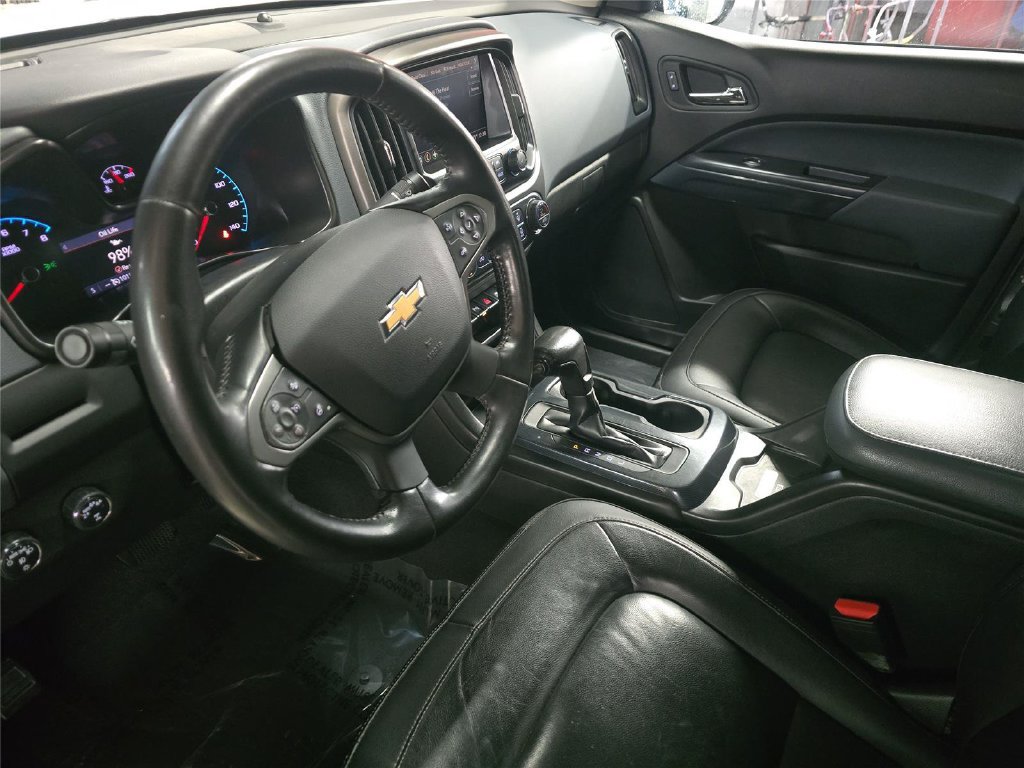 Used 2021 Chevrolet Colorado Z71 w/ Safety Package AWD/4WD image 16